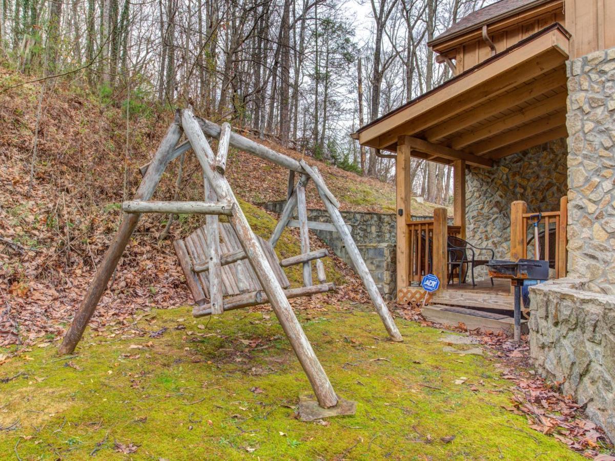 Splashing Sunrise, 2 Bedrooms, Private Pool, Arcade, Hot Tub, Sleeps 6 Pigeon Forge Kültér fotó