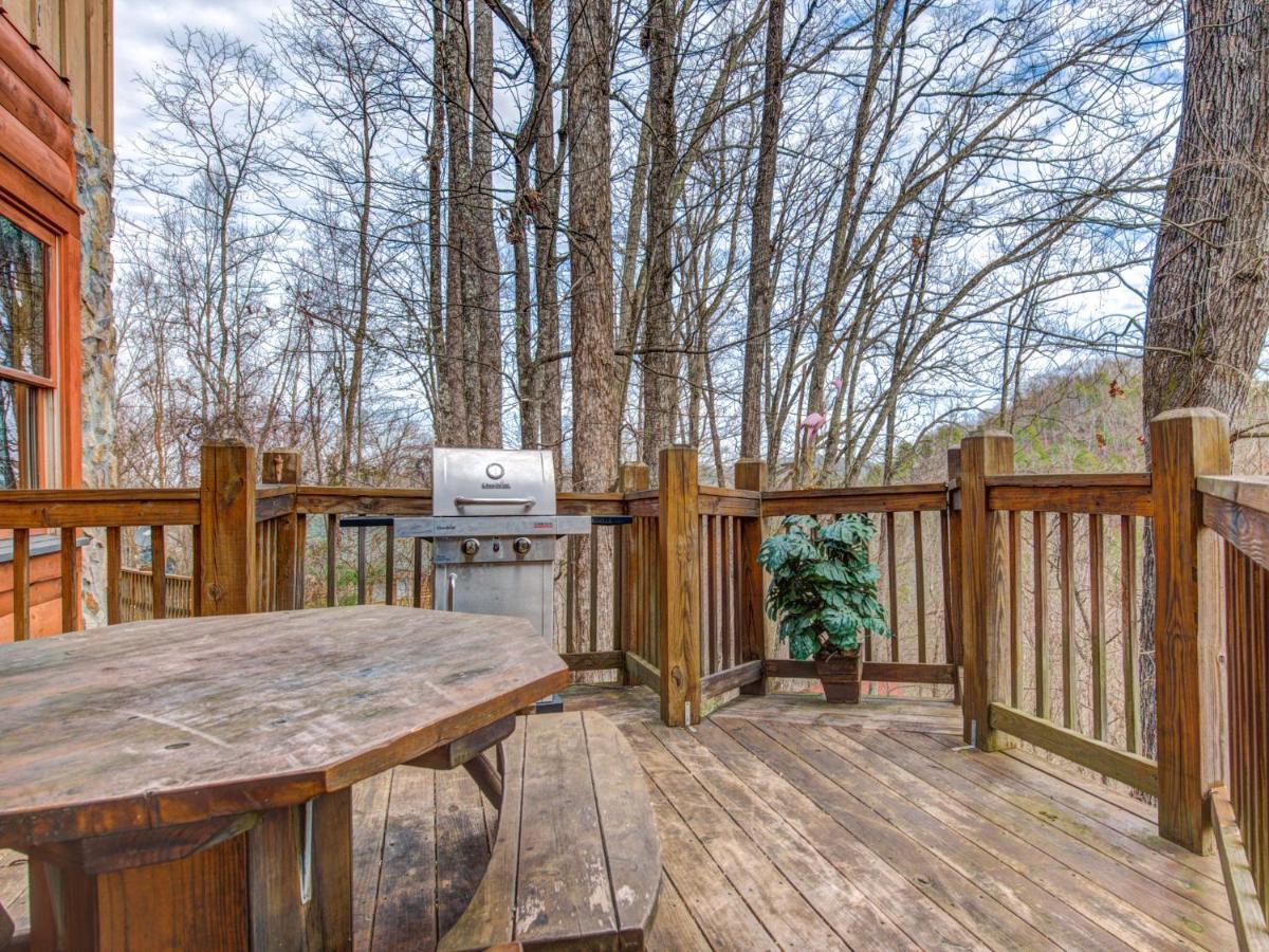 Splashing Sunrise, 2 Bedrooms, Private Pool, Arcade, Hot Tub, Sleeps 6 Pigeon Forge Kültér fotó